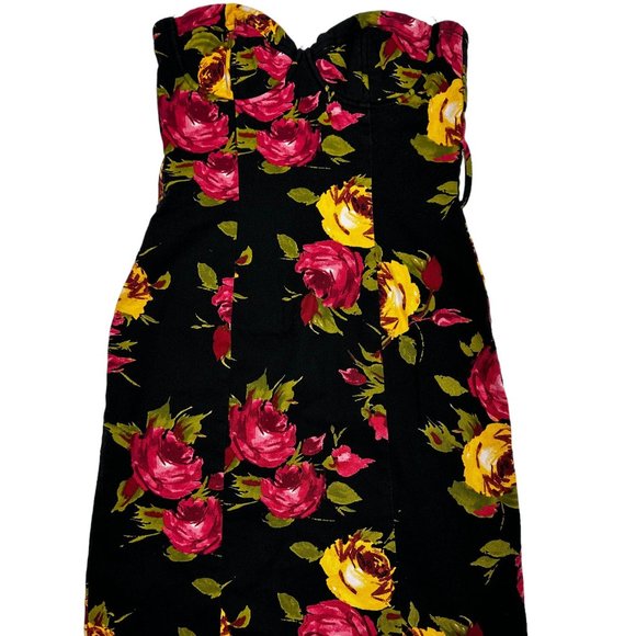 Dresses & Skirts - Twenty One Strapless Floral Twill Mini Dress (S)